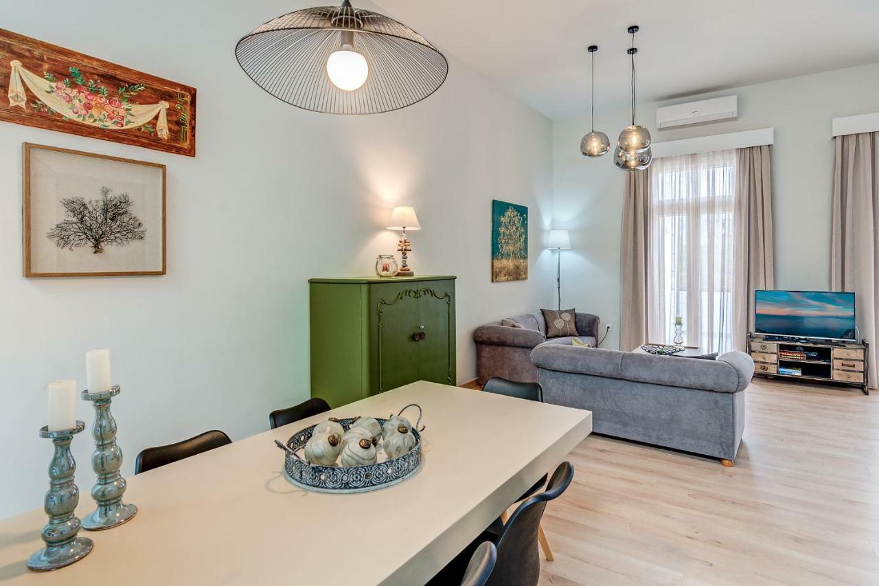 Grande Casa 1926 Apartment Chania  ภายนอก รูปภาพ