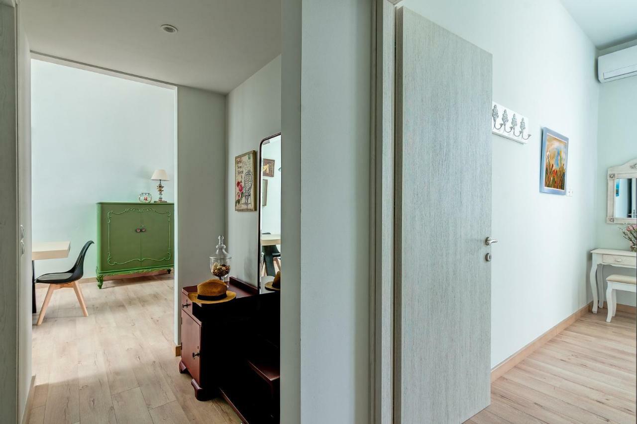 Grande Casa 1926 Apartment Chania  ภายนอก รูปภาพ