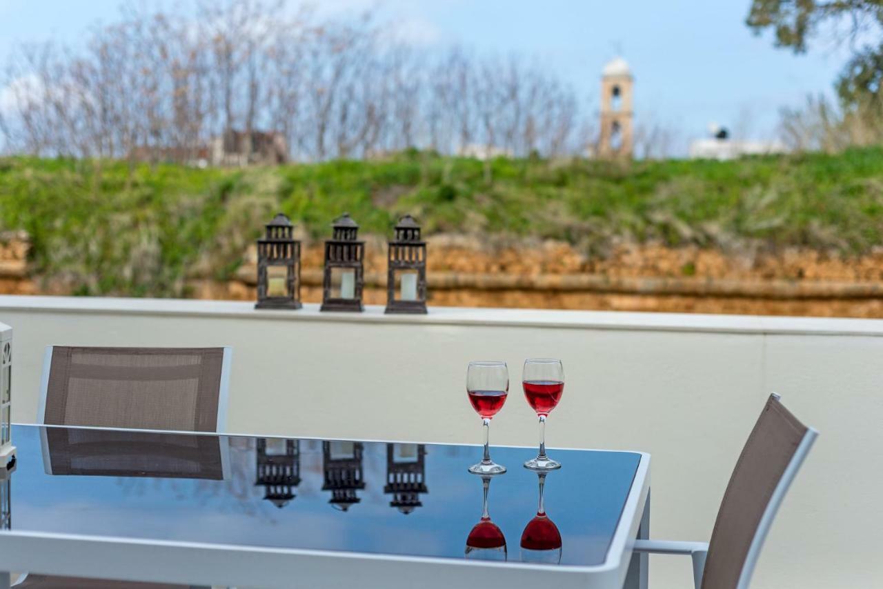 Grande Casa 1926 Apartment Chania  ภายนอก รูปภาพ